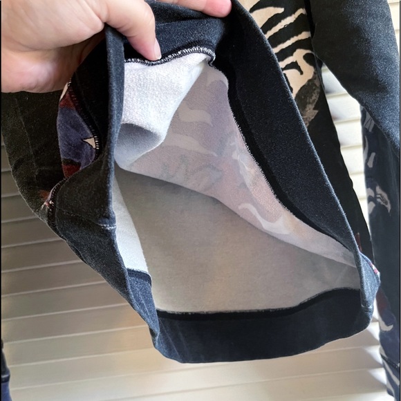 Authentic Altuzarra $895 Abstract Dark Grey and Maroon Sweatshirt - Picture 5 of 9